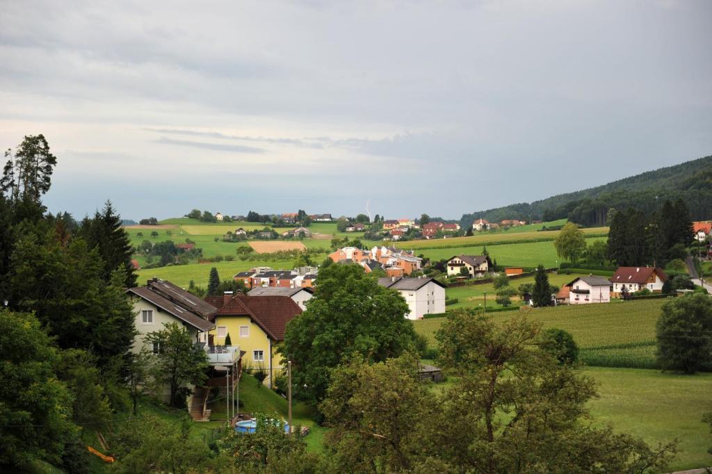 Gasthaus - Gaestehaus Schusterbauer Rein 객실 사진